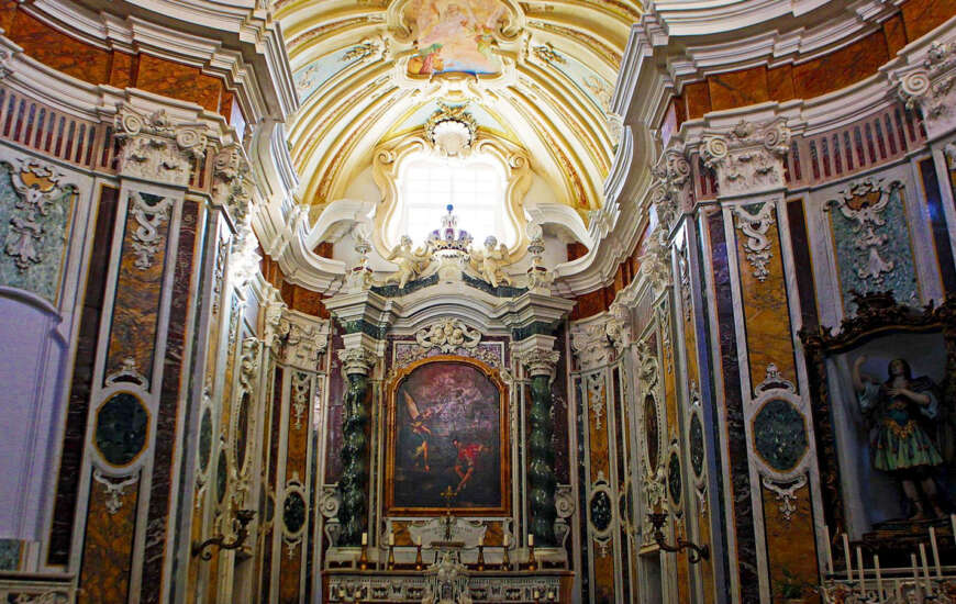 Associazione Misenum - Arte e fede nelle chiese di Pozzuoli la cattedrale e San Raffaele Arcangelo